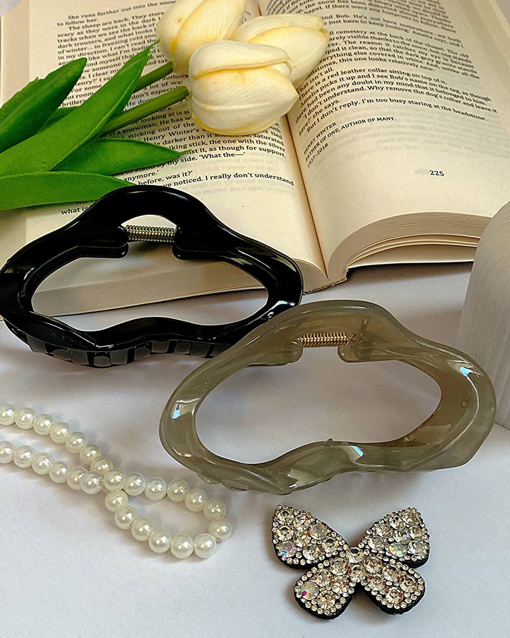 گل، کتاب باز، گیره، سنجاق مروارید